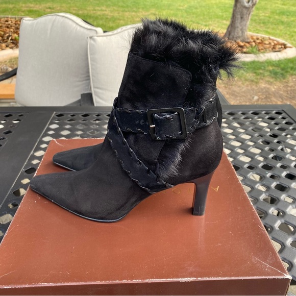 Women’s Antonio Melani Suede High Ankle Boots Size 7.5 - Picture 2 of 8